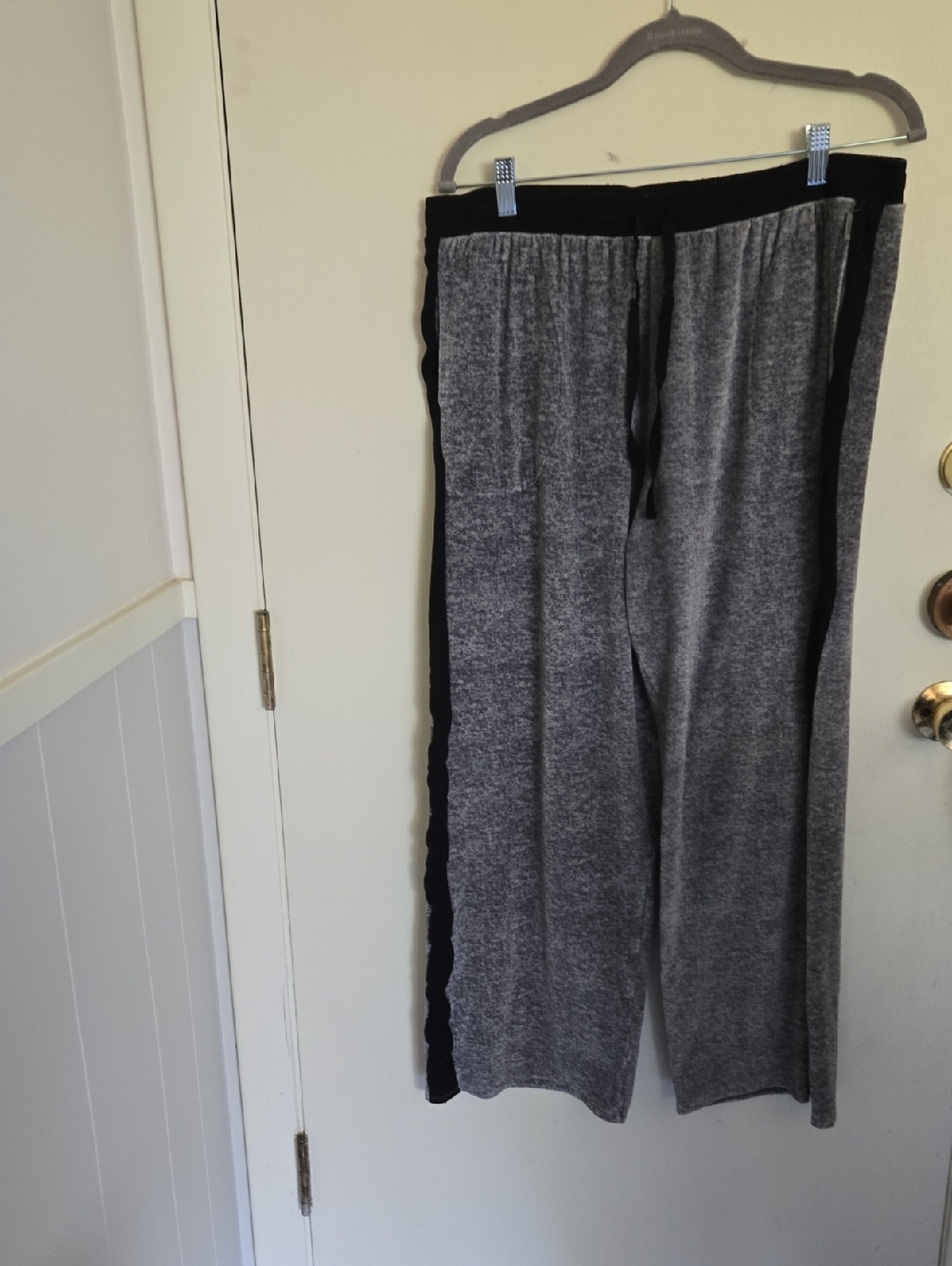 DKNY Gray Wide-Leg Joggers with Black Side Stripes